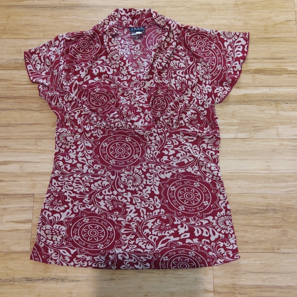 Floral geometric print blouse